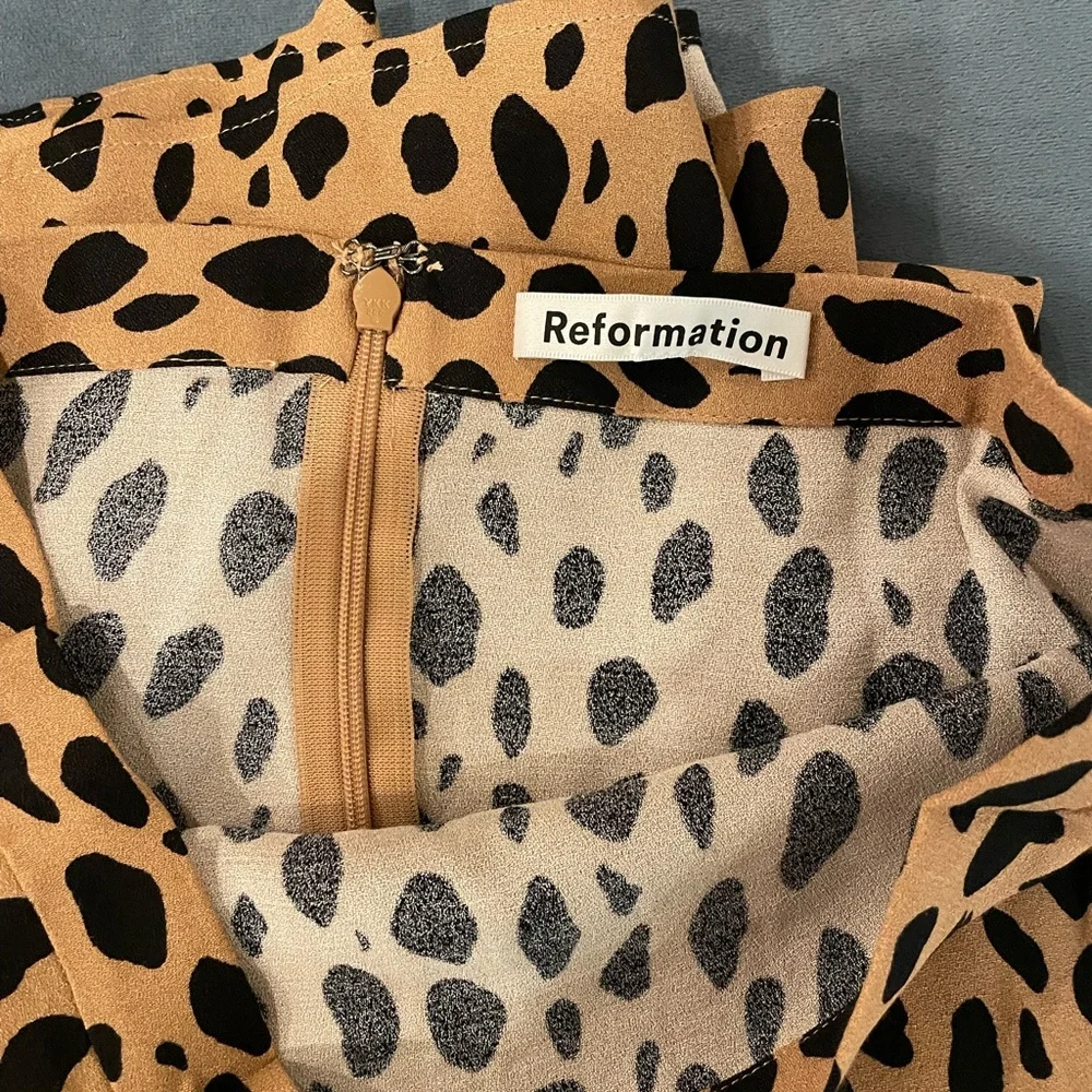 Reformation Bea Skirt Bobcat - Picture 5 of 5